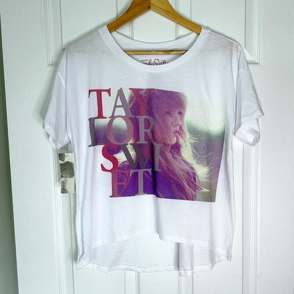 Taylor Swift Tops - NWT Taylor Swift Flowy Graphic Shirt
